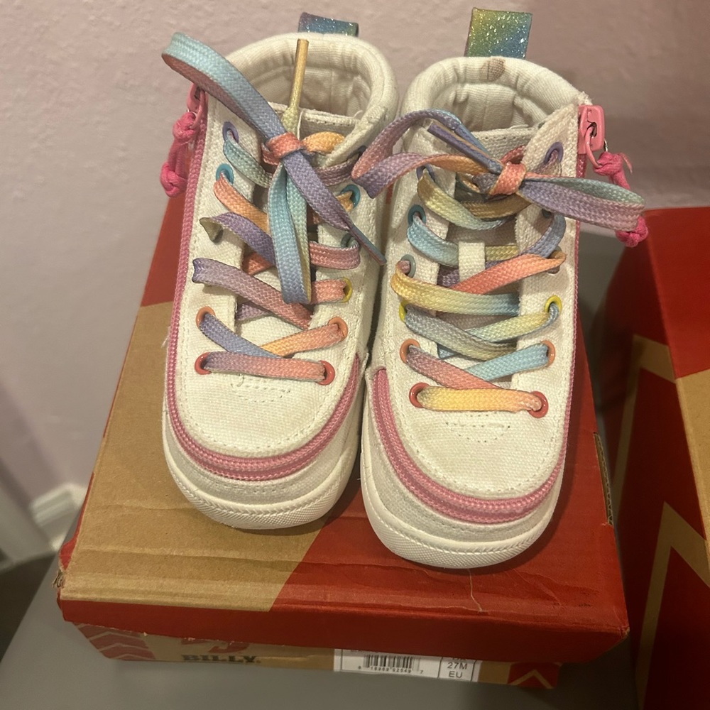 Billy footwear